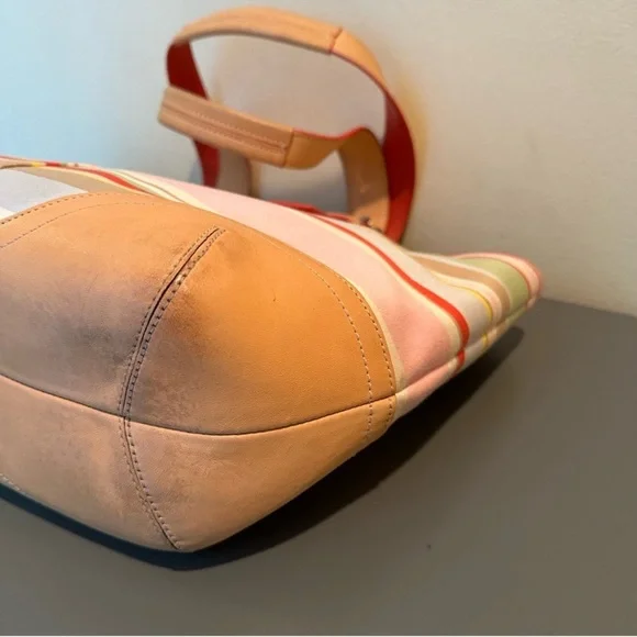 Vintage Y2K Coach Hampton Daisy Tote Multicolored stripes. Style 4435 (2004) - Picture 6 of 8